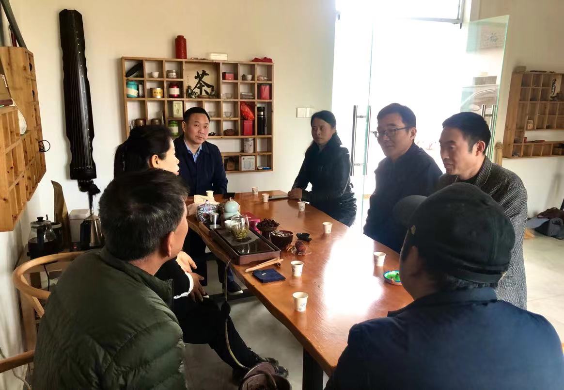 ce857c06db7c37aa36646eb63de437e.jpg ce857c06db7c37aa36646eb63de437e.jpg